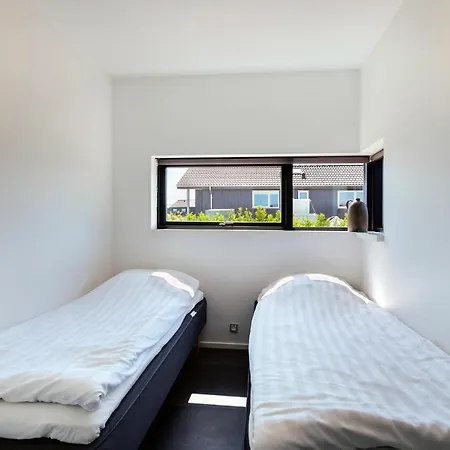 4 Bedroom Stunning In Haderslev