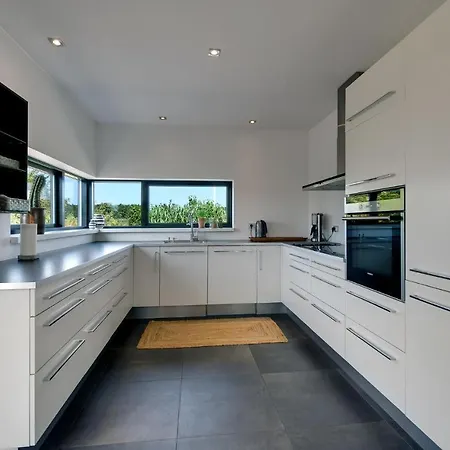 4 Bedroom Stunning In Haderslev