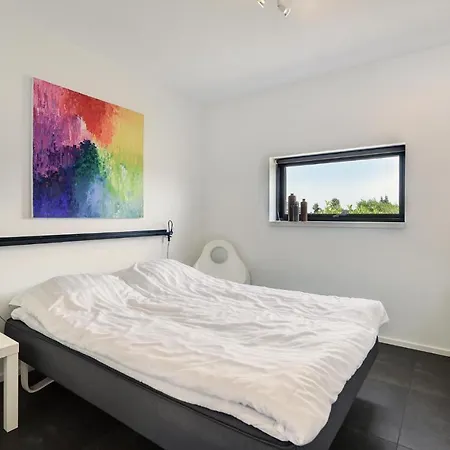 Casa vacanze 4 Bedroom Stunning In Haderslev