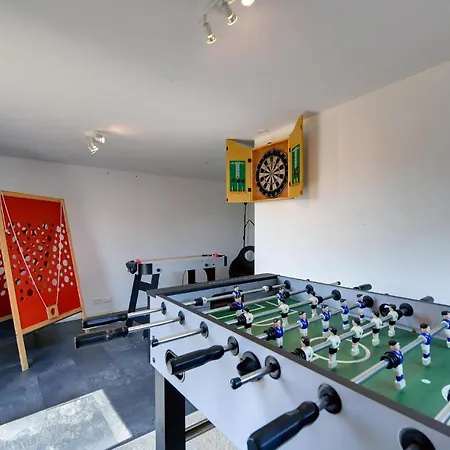 Casa vacanze 4 Bedroom Stunning In